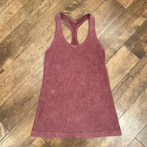 RARE lululemon heathered maroon tank size 6 - like new